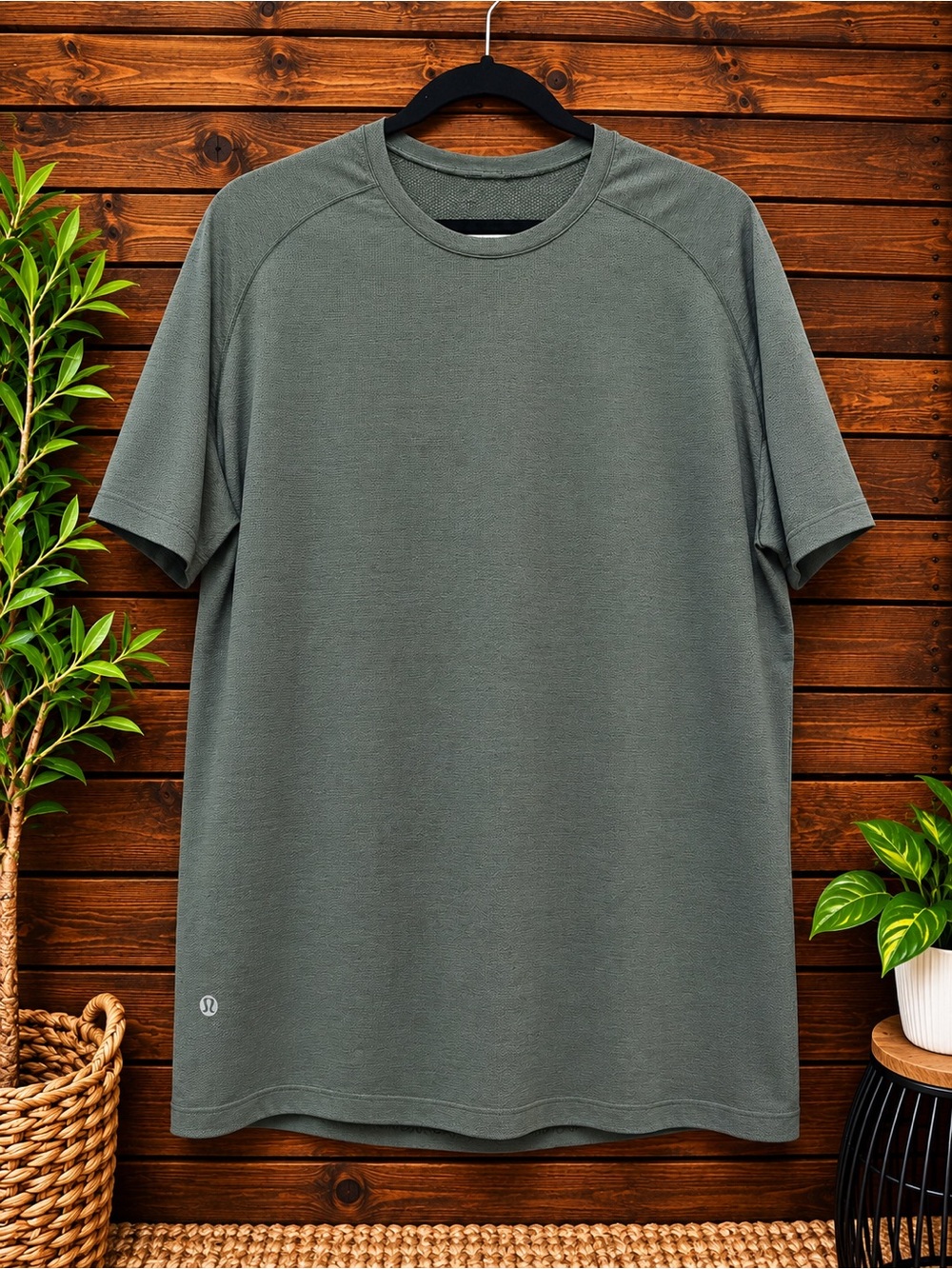 Lululemon Men’s Drysense Short Sleeve Shirt XL Green Performance Tee